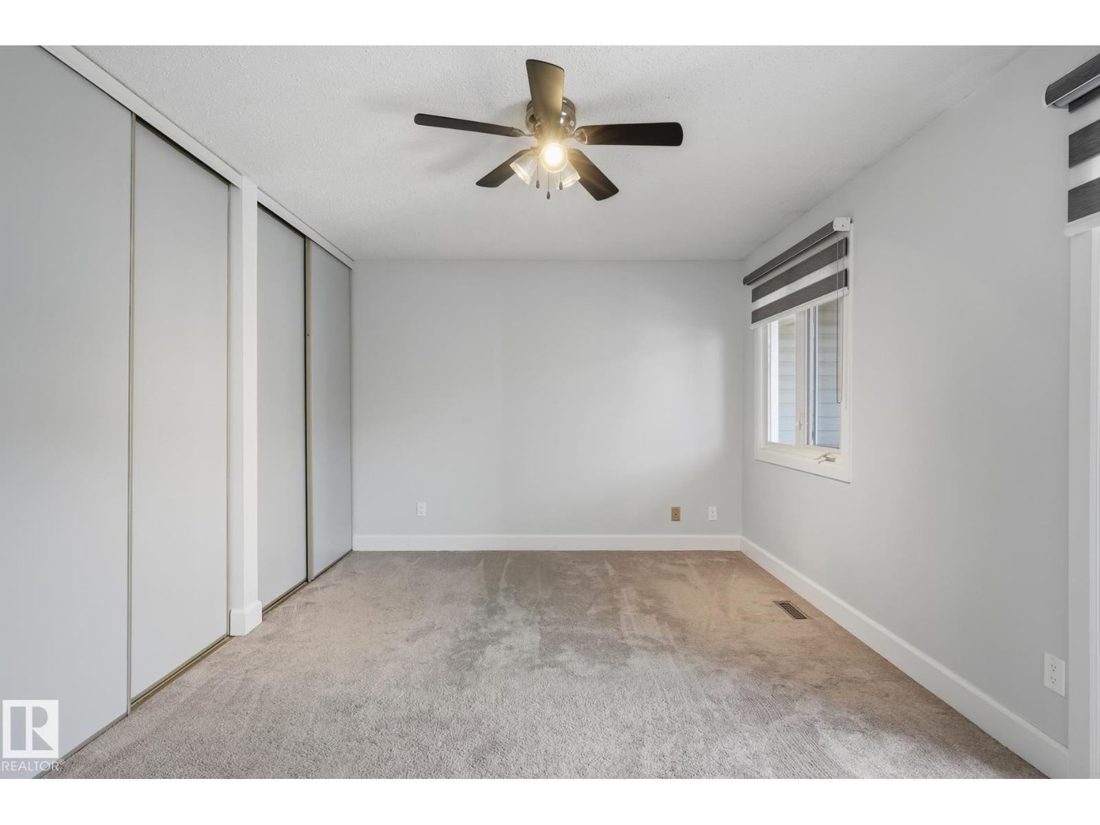 419 Dunluce Rd NW, Edmonton, Alberta  T5X 4Y5 - Photo 11 - E4508533