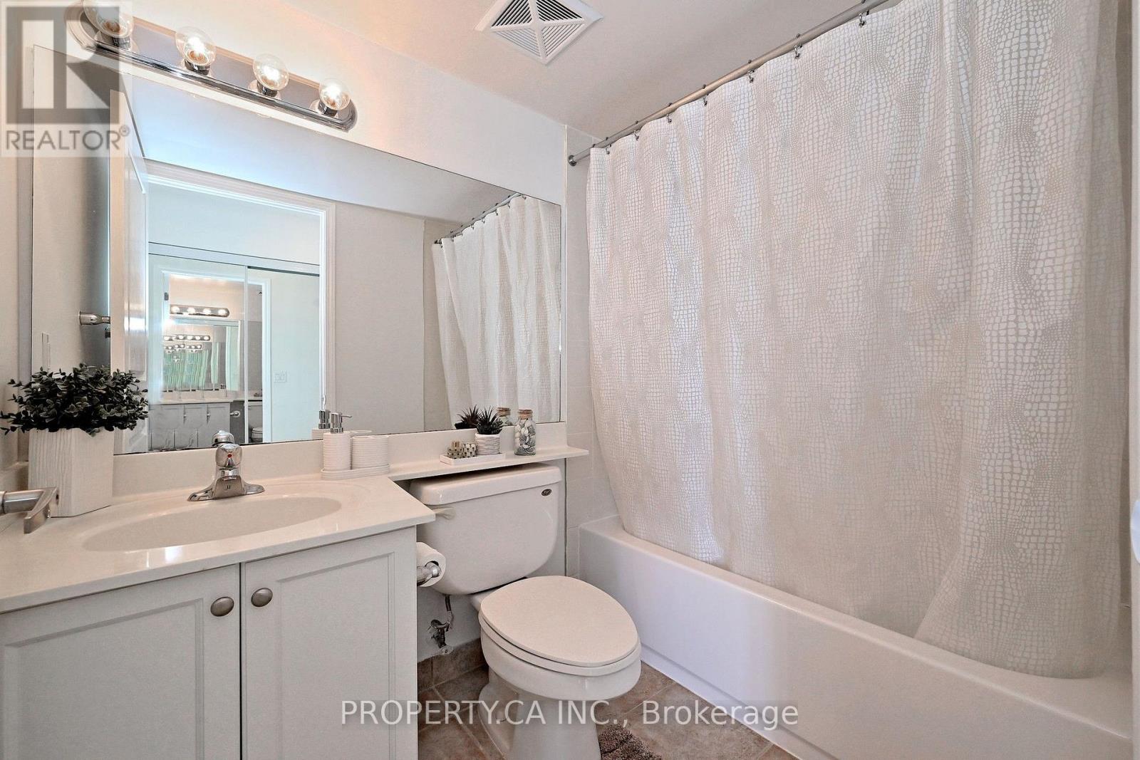 1013 - 310 Red Maple Road, Richmond Hill, Ontario  L4C 0T7 - Photo 16 - N13774600