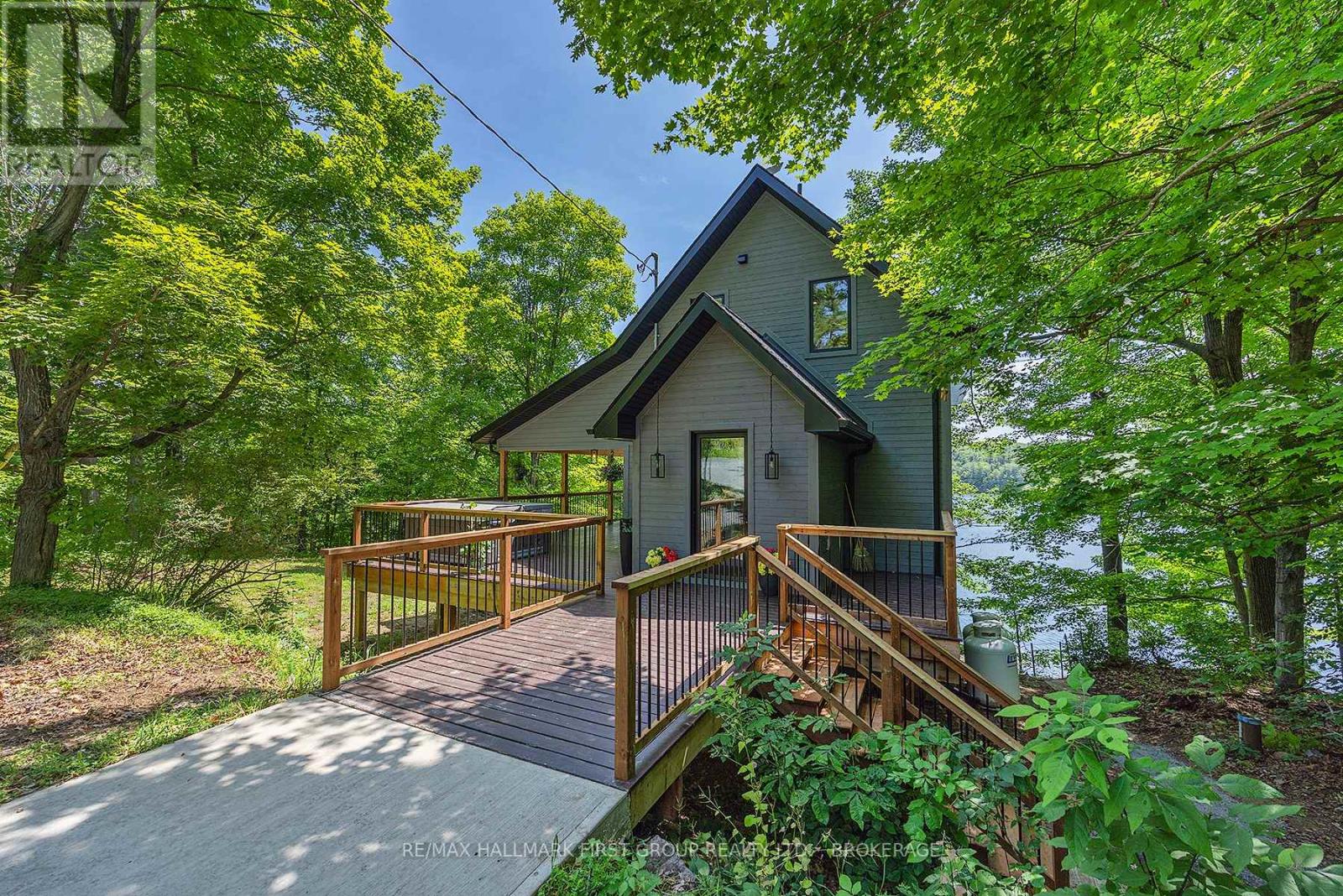 1005 Macdonald Lane, Frontenac, Ontario  K0H 2L0 - Photo 4 - X13777874