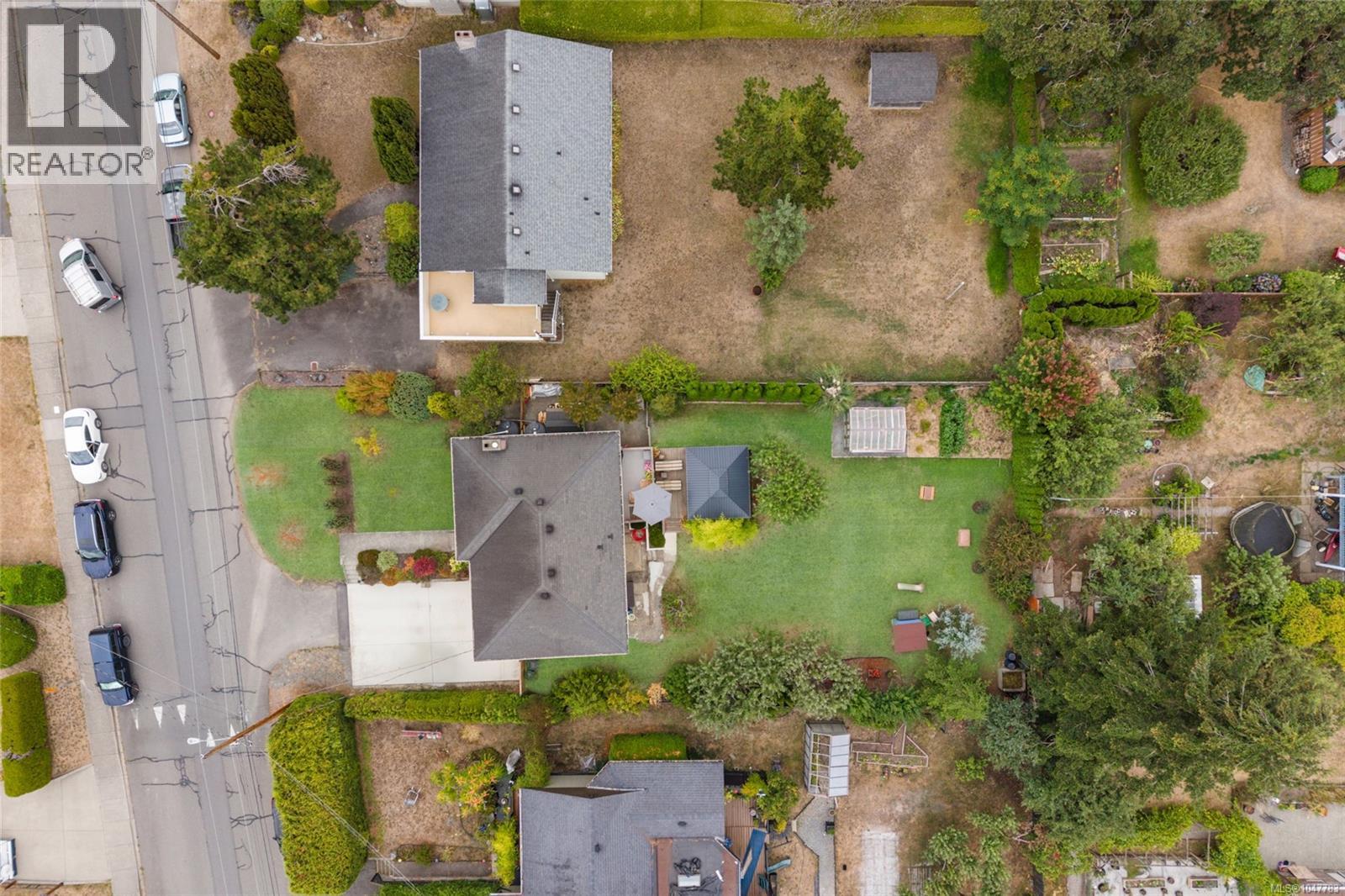 749 Lily Ave photo 49