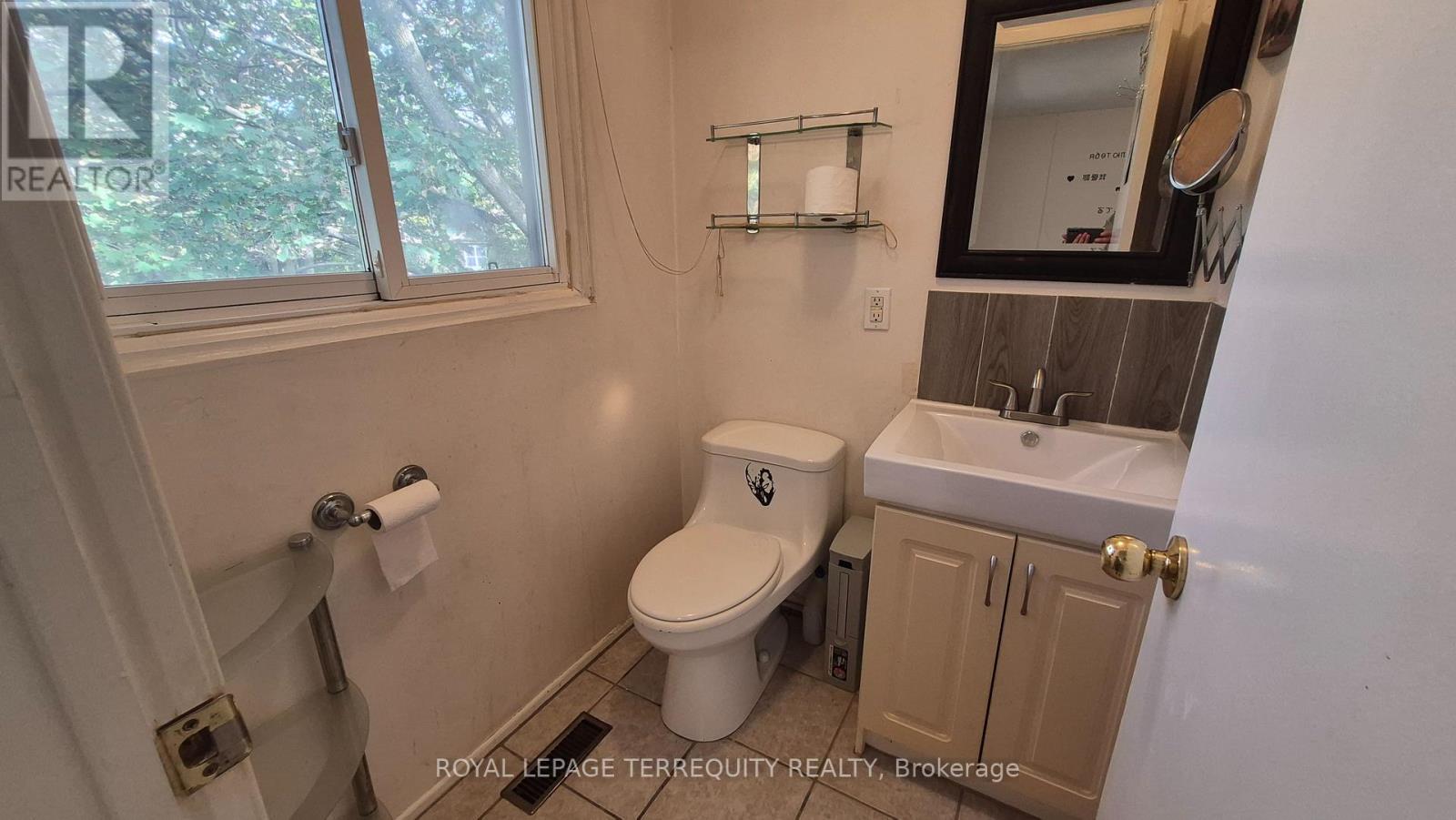 15 - 15 Brimwood Boulevard, Toronto, Ontario  M1V 1E1 - Photo 9 - E13777902