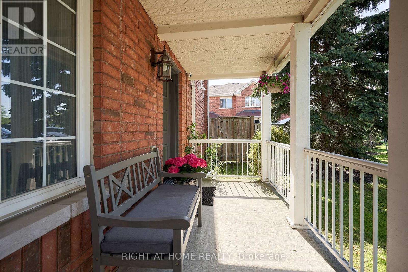 24 - 271 Richvale Drive S, Brampton, Ontario  L6Z 4W7 - Photo 3 - W13777886