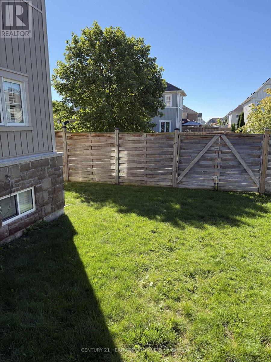 134 Edwin Carr Upper Street, Clarington, Ontario  L1C 0R3 - Photo 22 - E13777904