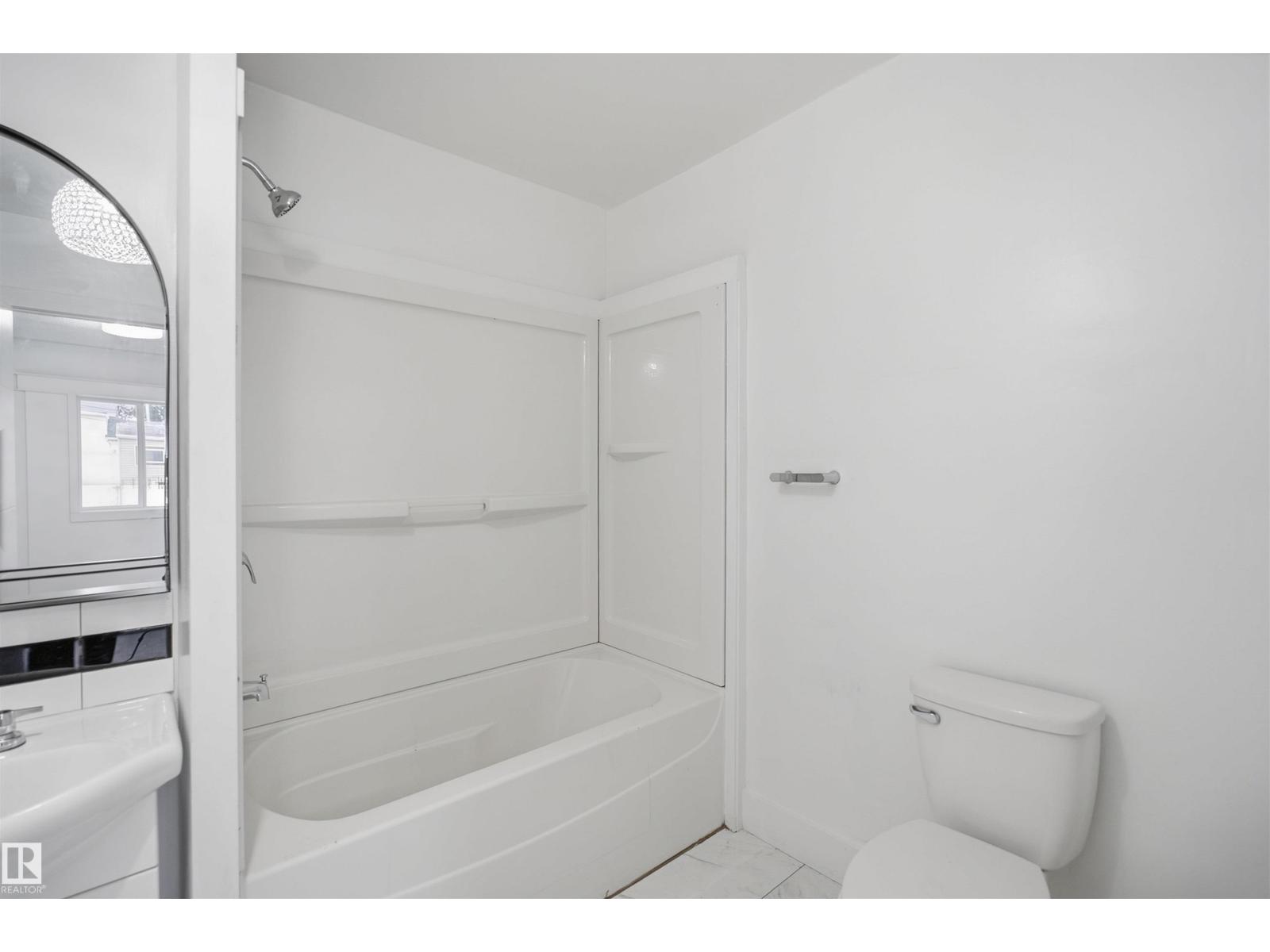 Unknown Address, ,    - Photo 23 - E4506552