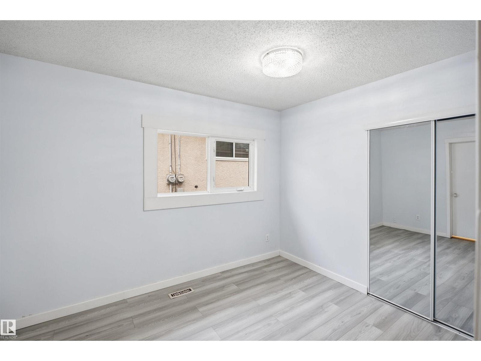 Unknown Address, ,    - Photo 15 - E4506552