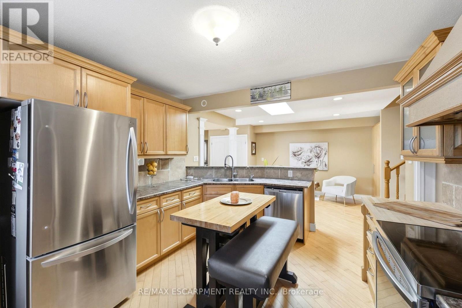 139 Glen Valley Drive, Hamilton, Ontario  L8K 6A1 - Photo 12 - X13777880