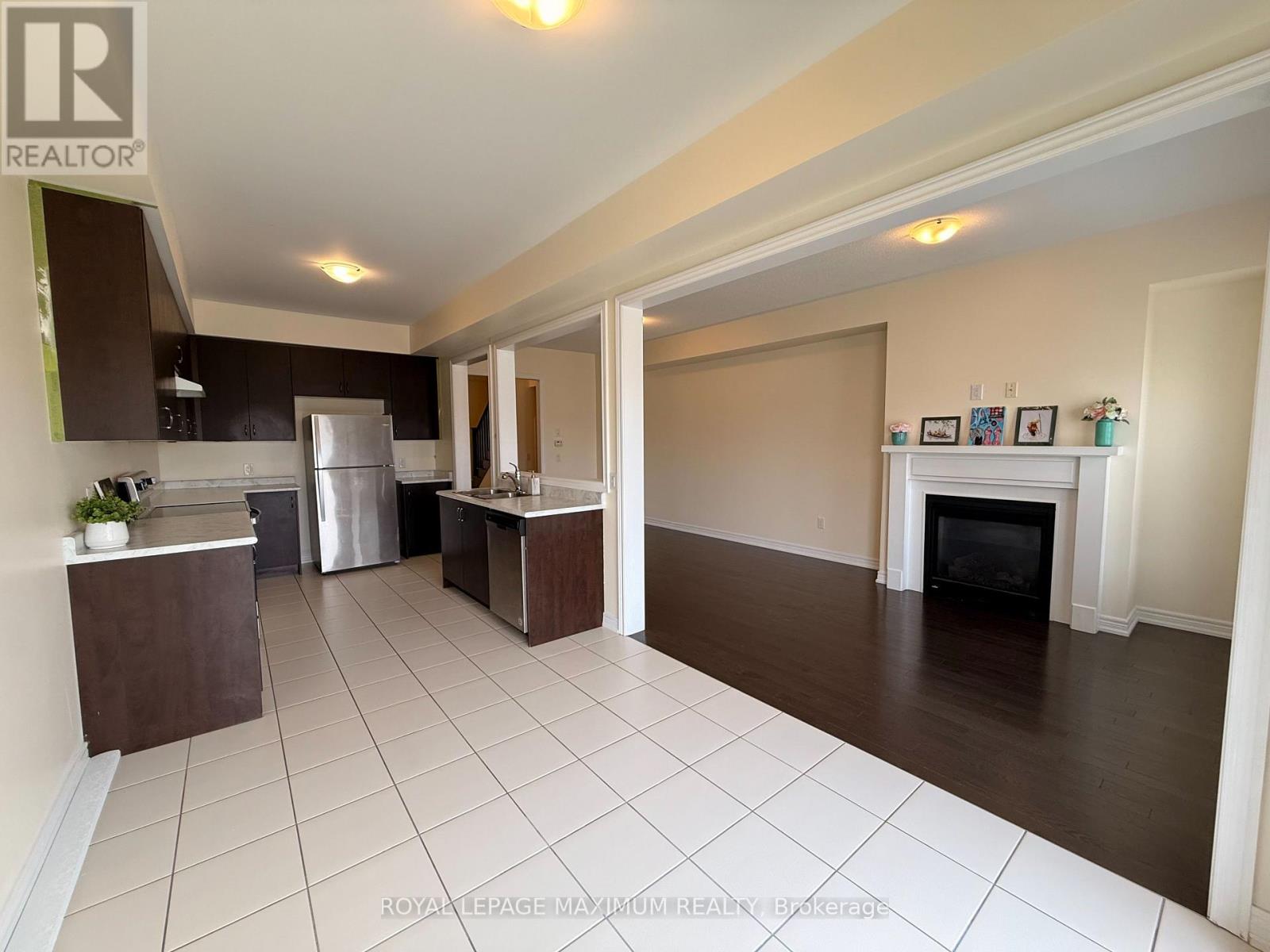 76 Blackwell Crescent, Bradford West Gwillimbury, Ontario  L3Z 4L4 - Photo 8 - N13776772