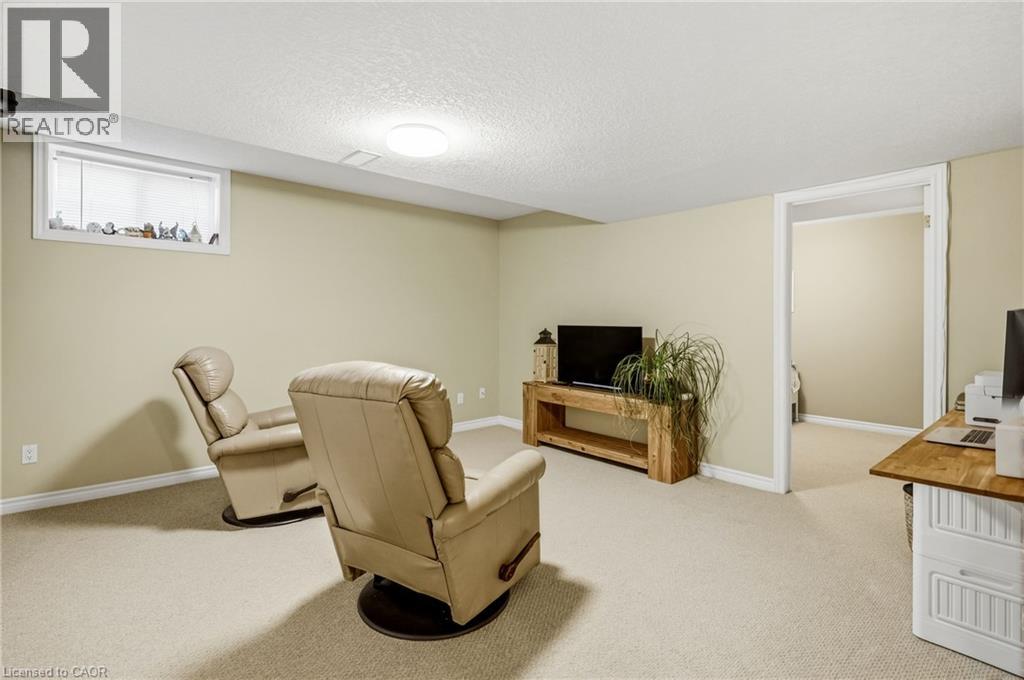 366 Book Road, Grimsby, Ontario  L3M 2M6 - Photo 39 - 40862925