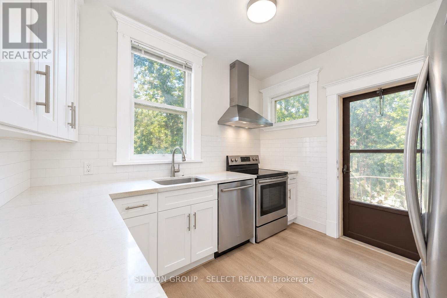 239 Ridout Street S, London South, Ontario  N6C 3Y3 - Photo 19 - X13769370