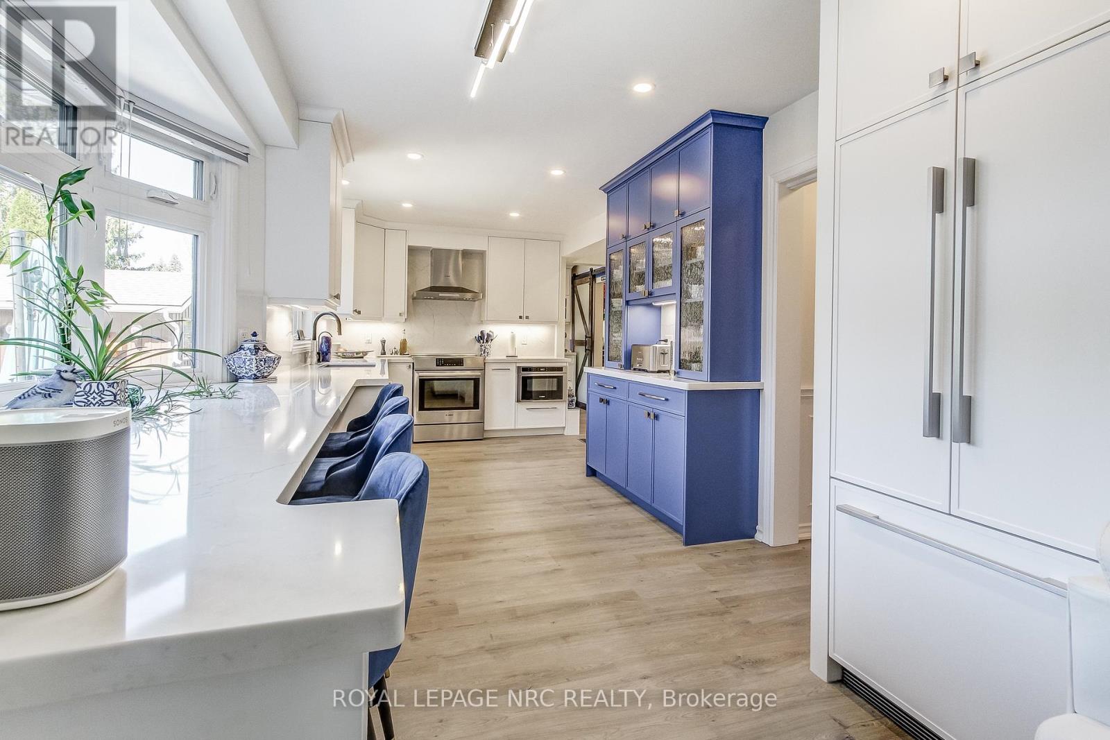 3 Lower Canada Drive, Niagara-On-The-Lake, Ontario  L0S 1J0 - Photo 4 - X13777918