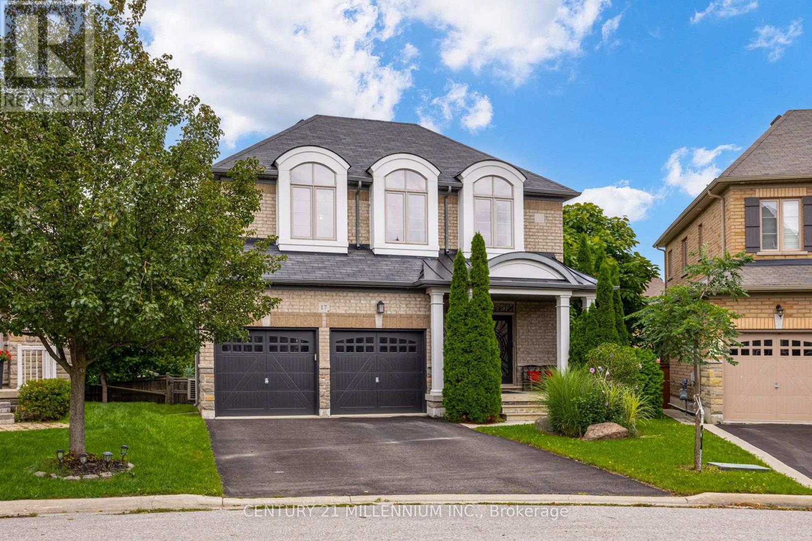 17 ISLAND GROVE, Brampton, Ontario