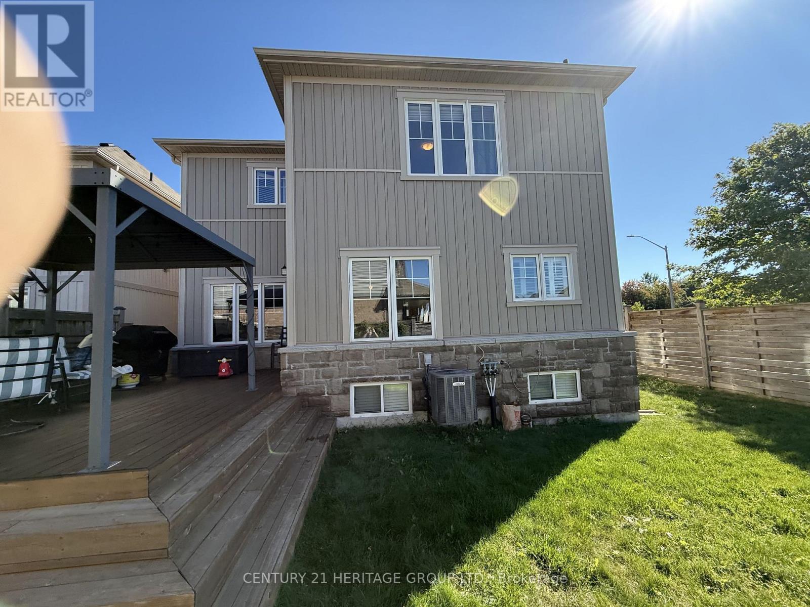 134 Edwin Carr Upper Street, Clarington, Ontario  L1C 0R3 - Photo 20 - E13777904