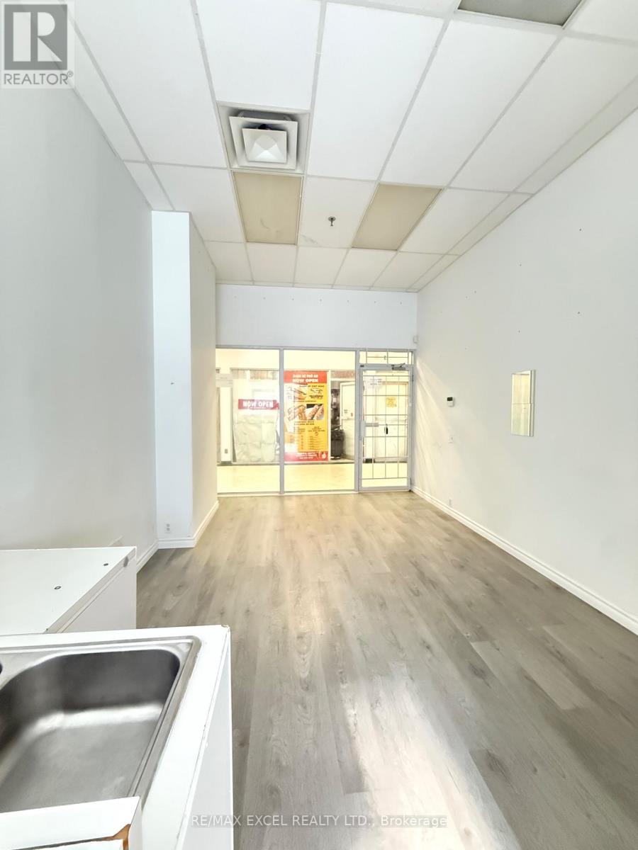 13 - 3833 Midland Avenue, Toronto, Ontario  M1V 5L6 - Photo 2 - E13703562