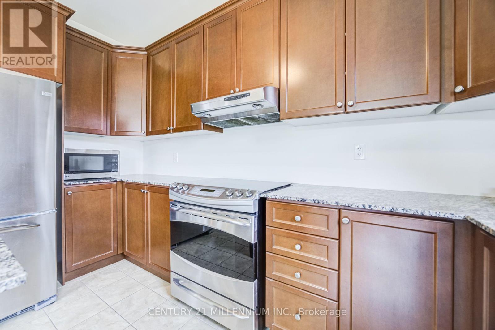 17 Island Grove, Brampton, Ontario  L6X 0W6 - Photo 15 - W13777908