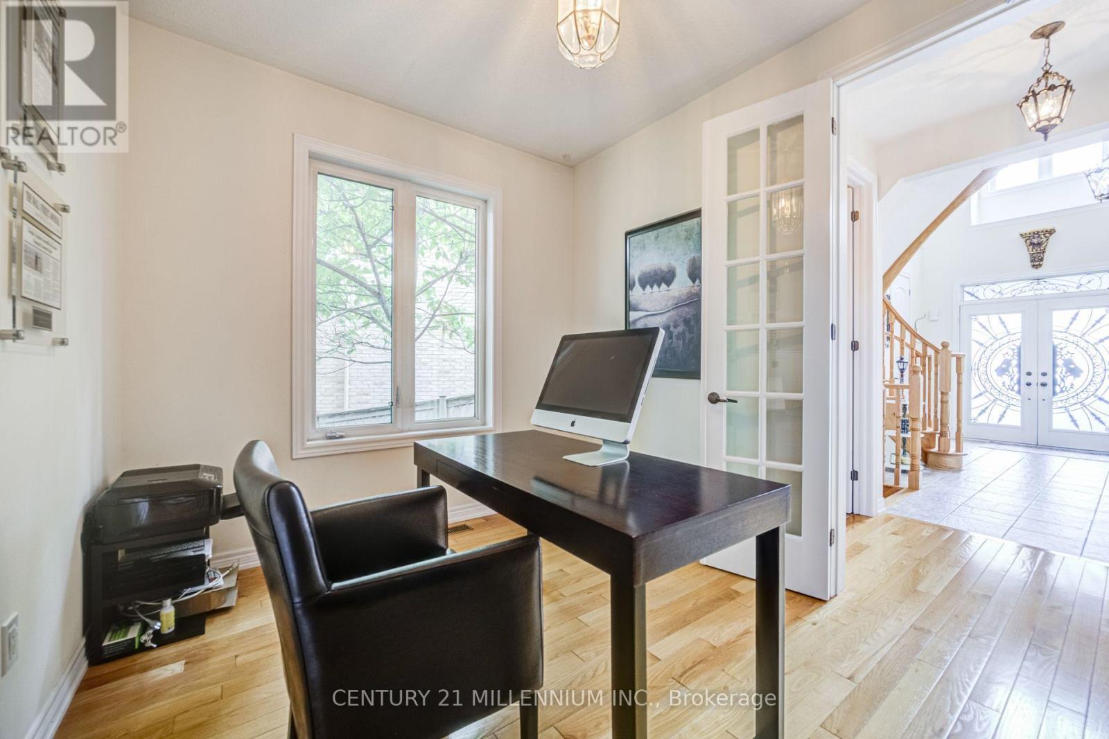 17 Island Grove, Brampton, Ontario  L6X 0W6 - Photo 6 - W13777908