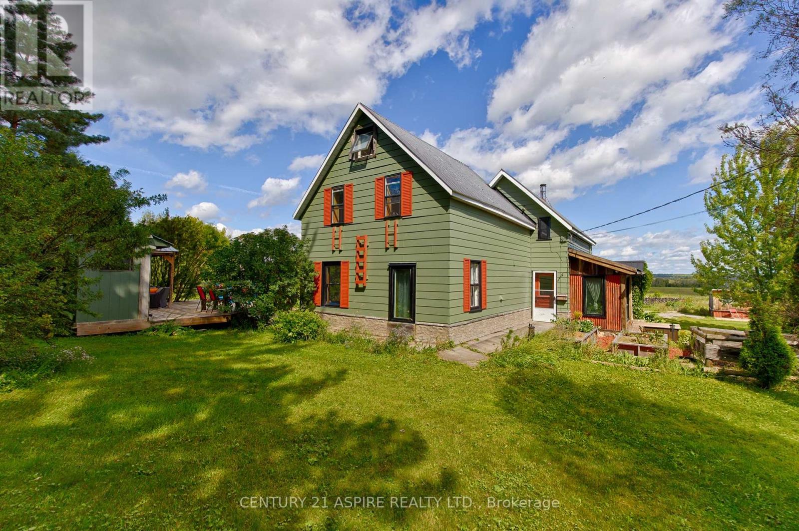 2552 MICKSBURG ROAD, laurentian valley, Ontario