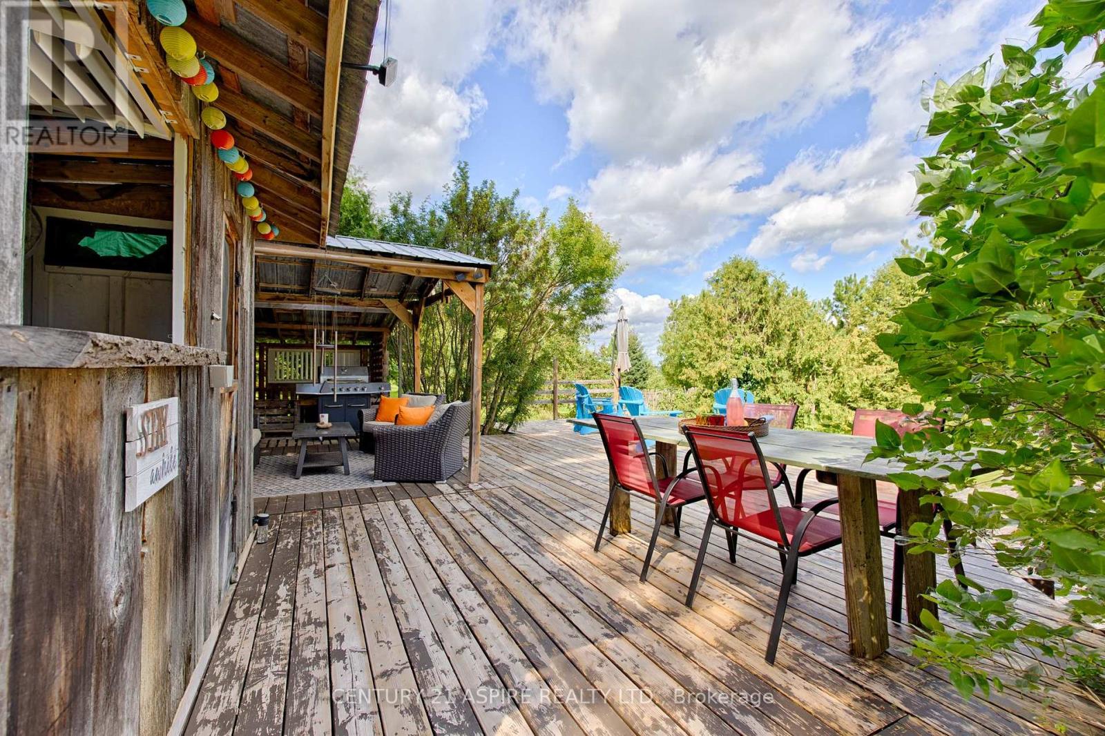 2552 Micksburg Road, Laurentian Valley, Ontario  K8A 6W4 - Photo 14 - X13777952