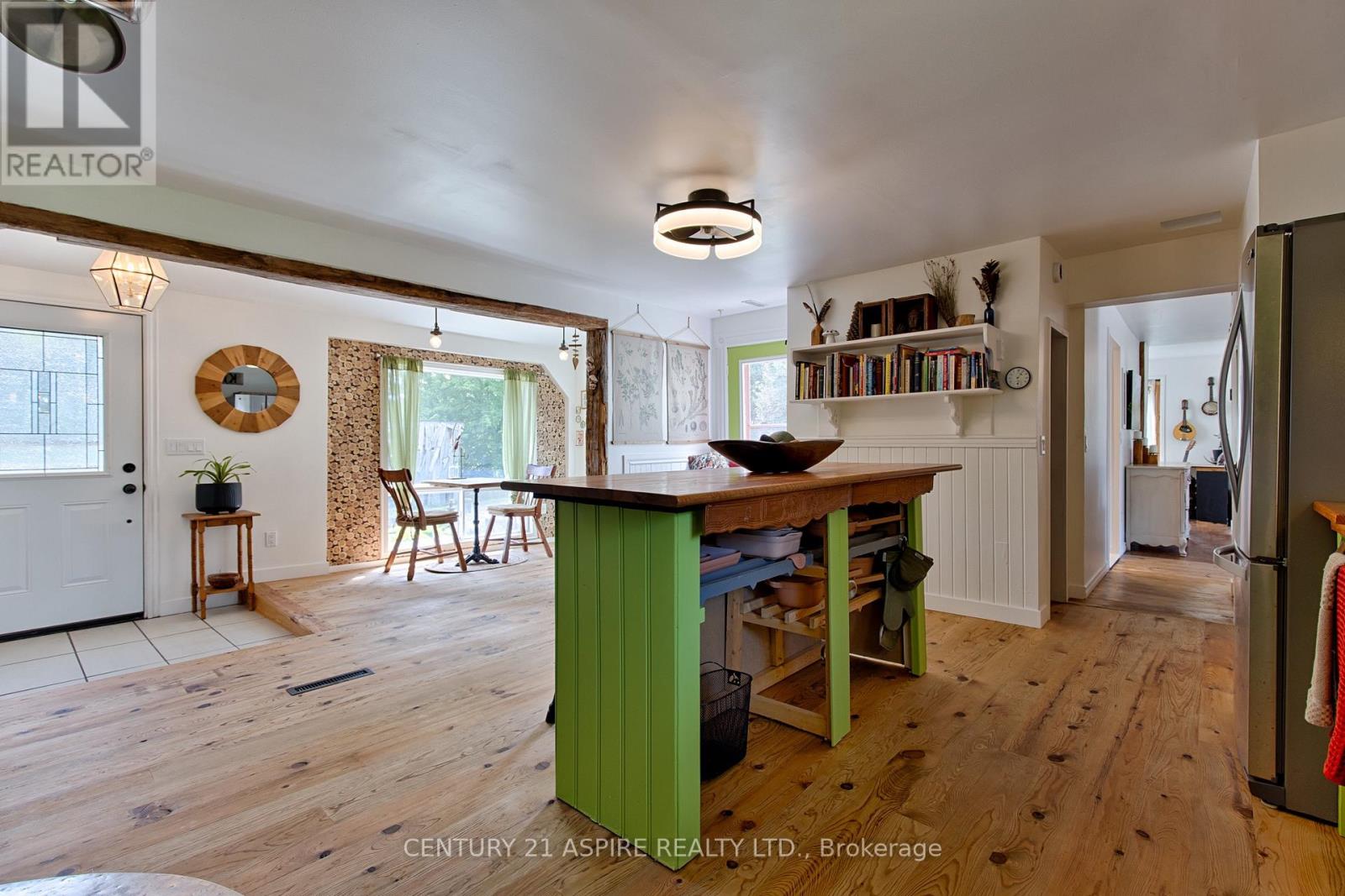2552 Micksburg Road, Laurentian Valley, Ontario  K8A 6W4 - Photo 21 - X13777952