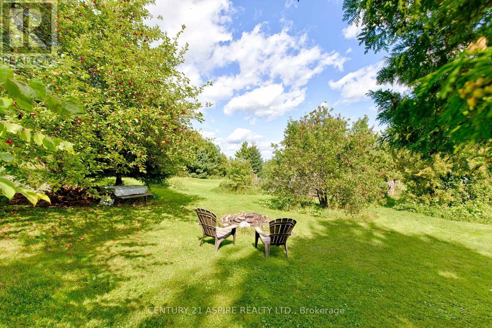 2552 Micksburg Road, Laurentian Valley, Ontario  K8A 6W4 - Photo 7 - X13777952