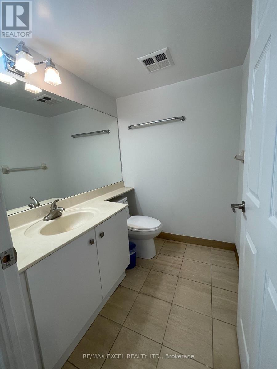 1712 - 23 Lorraine Drive, Toronto, Ontario M2N 6Z6 - Photo 4 - C13777958