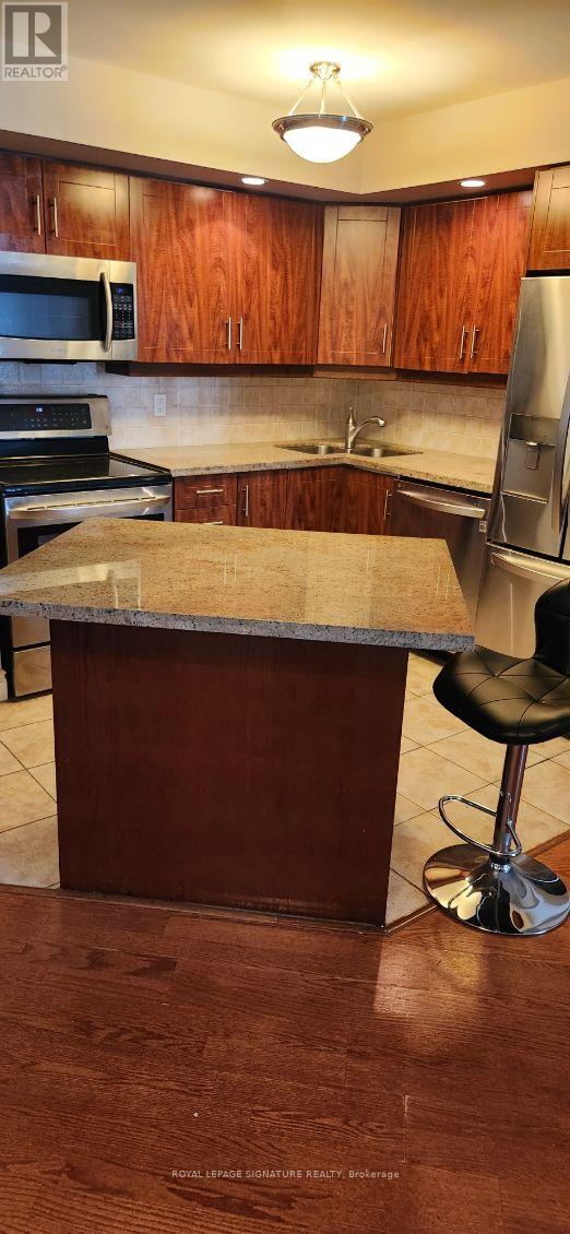 2010 - 5 Northtown Way, Toronto, Ontario M2N 7A1 - Photo 3 - C13777970