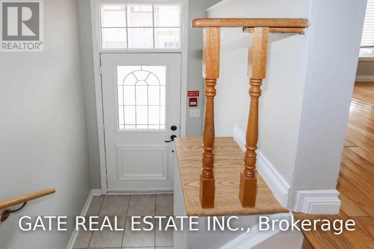 3 - 1250 St Martins Drive, Pickering, Ontario  L1W 1J3 - Photo 3 - E13777928