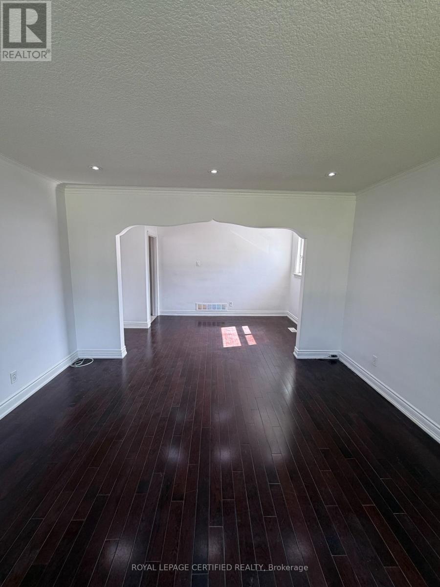 Main - 109 Hiscock Boulevard, Toronto, Ontario  M1G 1T3 - Photo 10 - E13777966