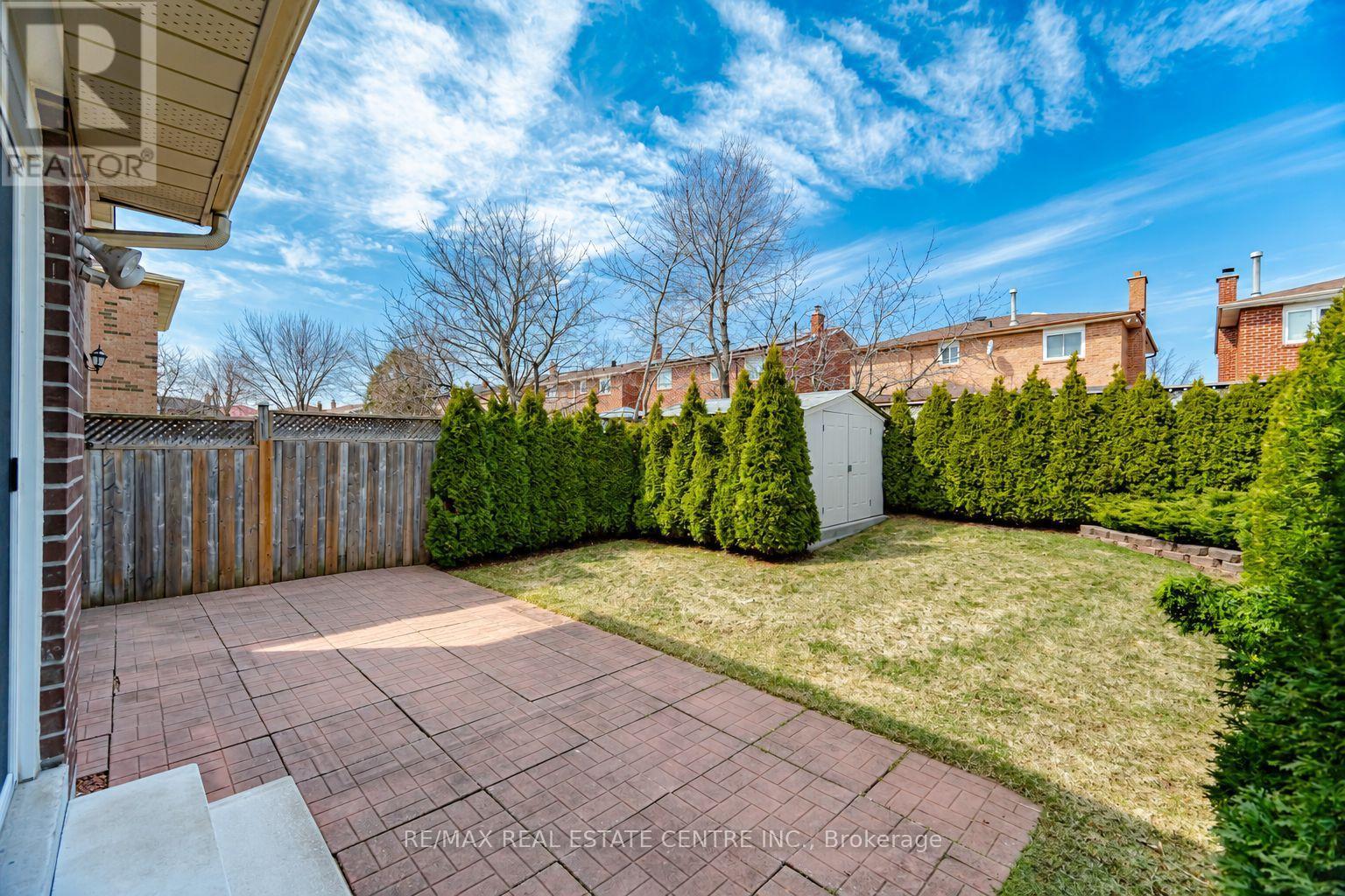 11 Sheringham Street, Brampton, Ontario  L6Z 2P5 - Photo 41 - W13777944