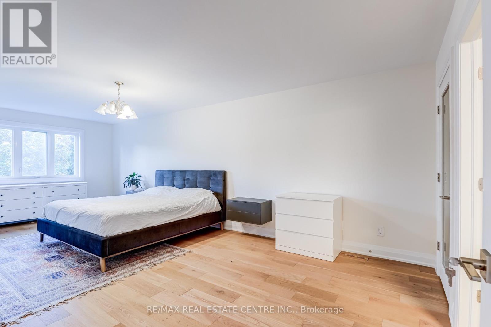 Upper Level - 167 Whitchurch Mews, Mississauga, Ontario  L5A 4B2 - Photo 14 - W13777972