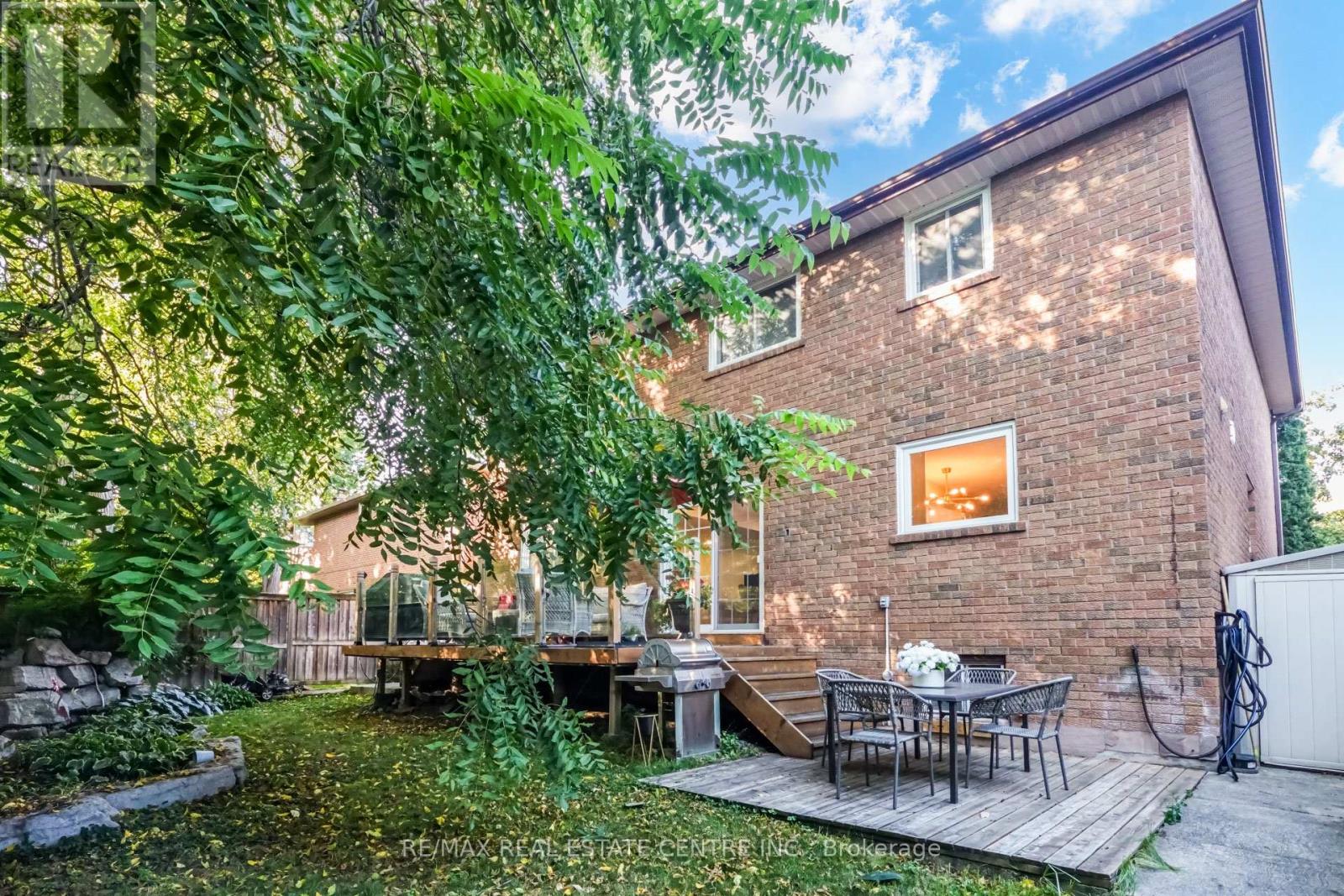Upper Level - 167 Whitchurch Mews, Mississauga, Ontario  L5A 4B2 - Photo 28 - W13777972