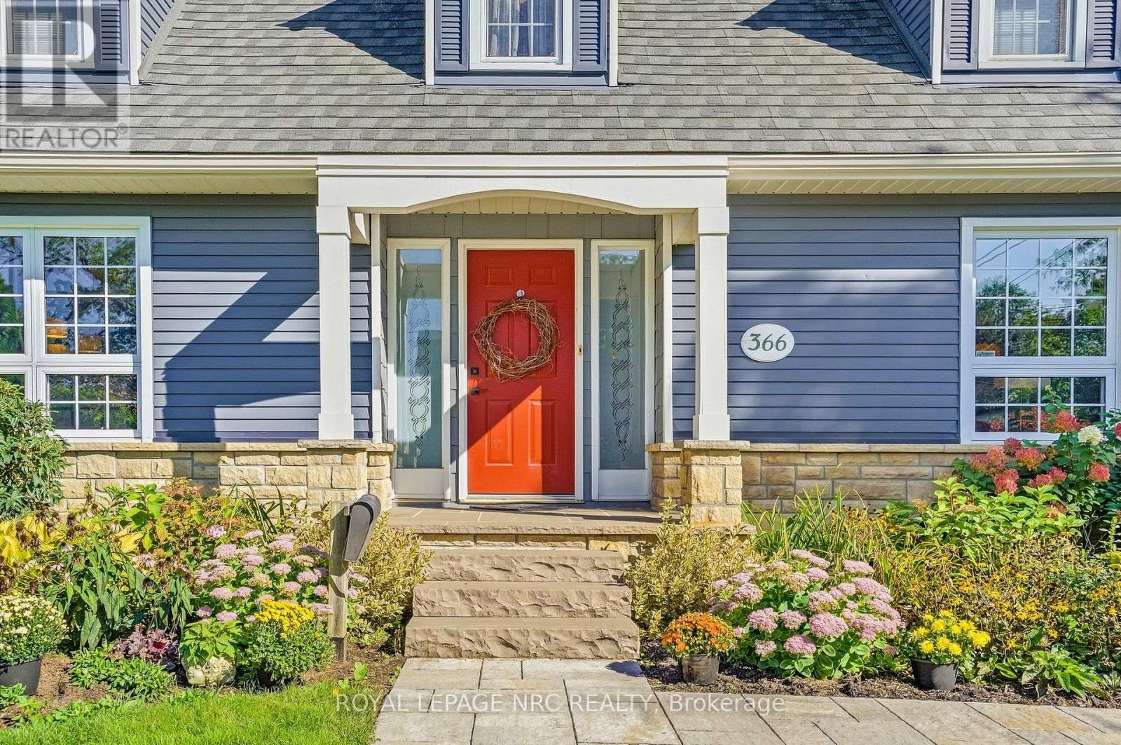 366 Book Road, Grimsby, Ontario  L3M 2M6 - Photo 10 - X13777962