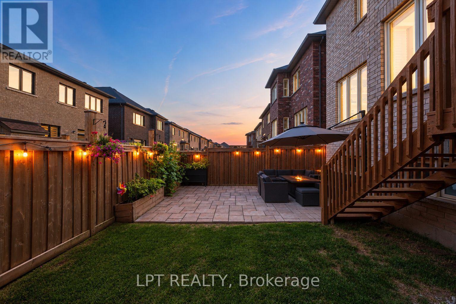 33 MONDIAL CRESCENT, East Gwillimbury, Ontario