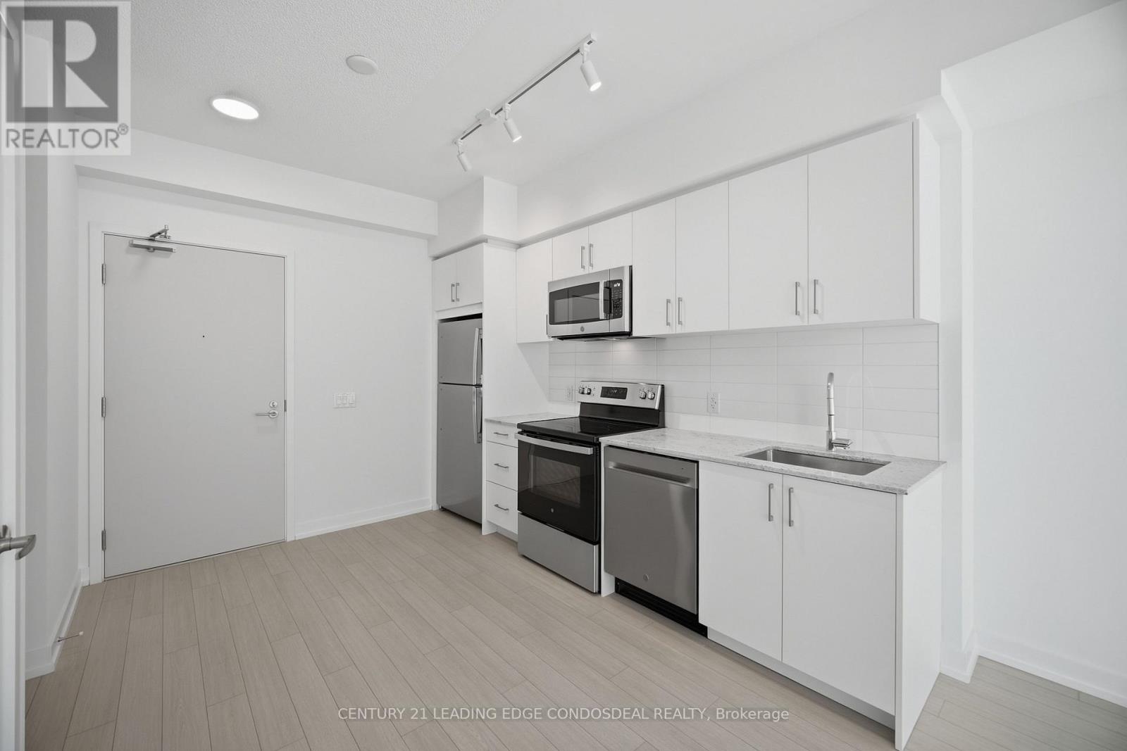 1607 - 4010 Eglinton Avenue W, Toronto, Ontario  M9A 0G5 - Photo 10 - W13704956