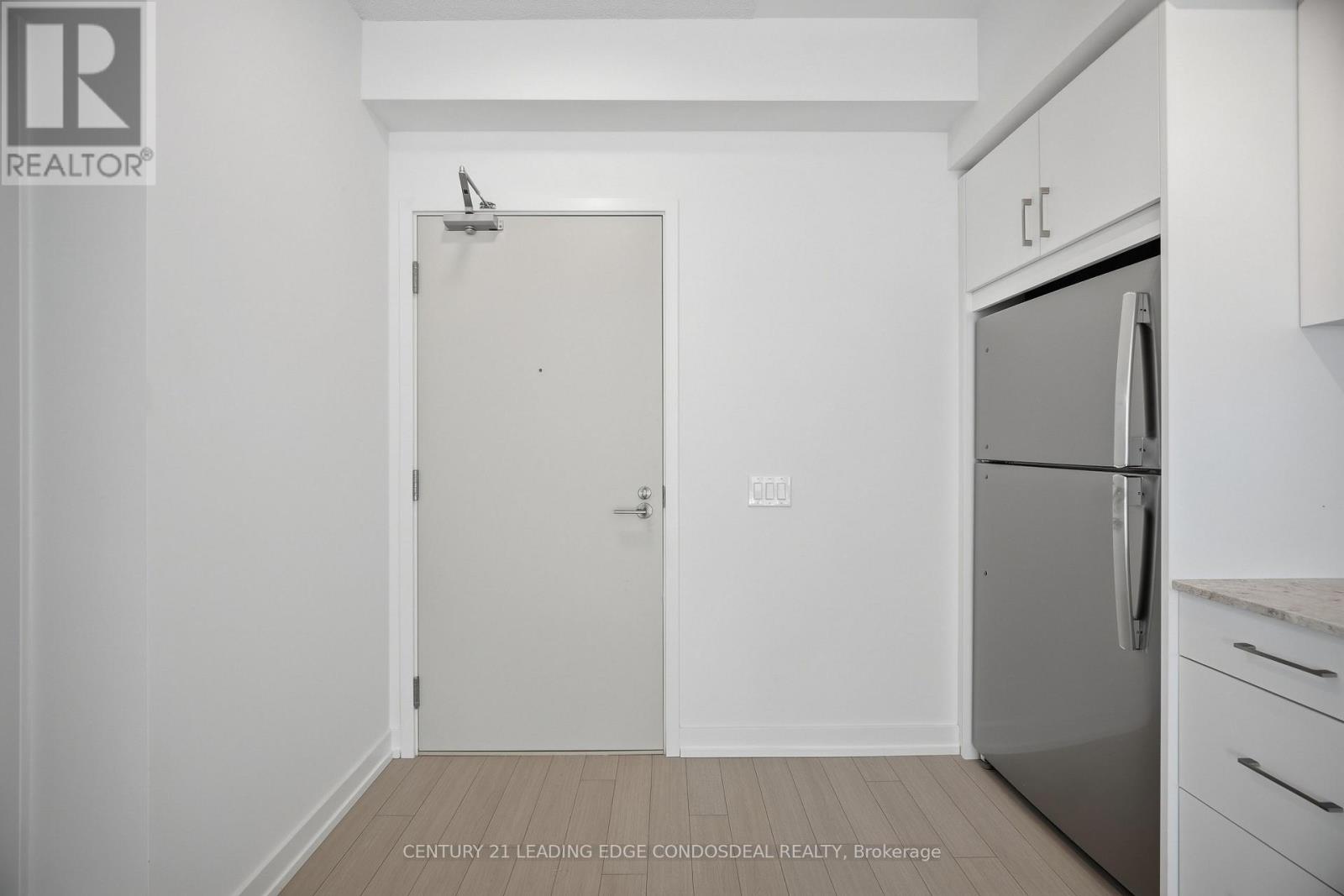 1607 - 4010 Eglinton Avenue W, Toronto, Ontario  M9A 0G5 - Photo 8 - W13704956