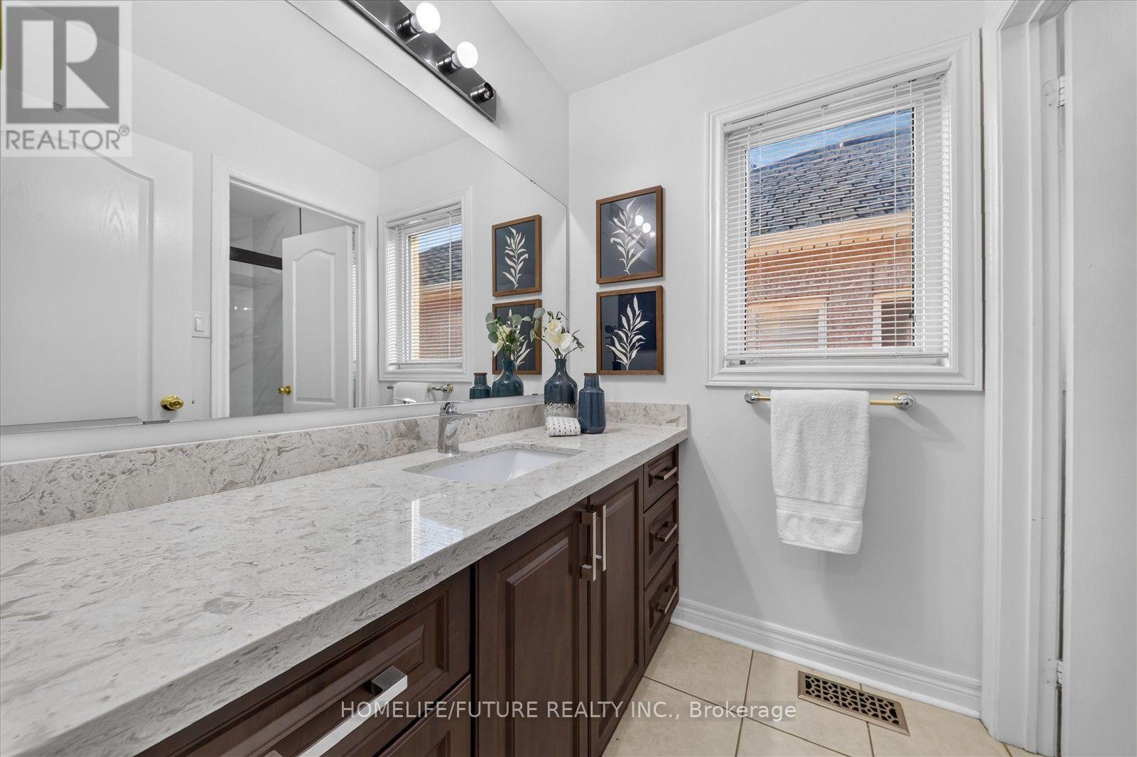 65 Middlecote Drive, Ajax, Ontario  L1T 0A1 - Photo 22 - E13777980