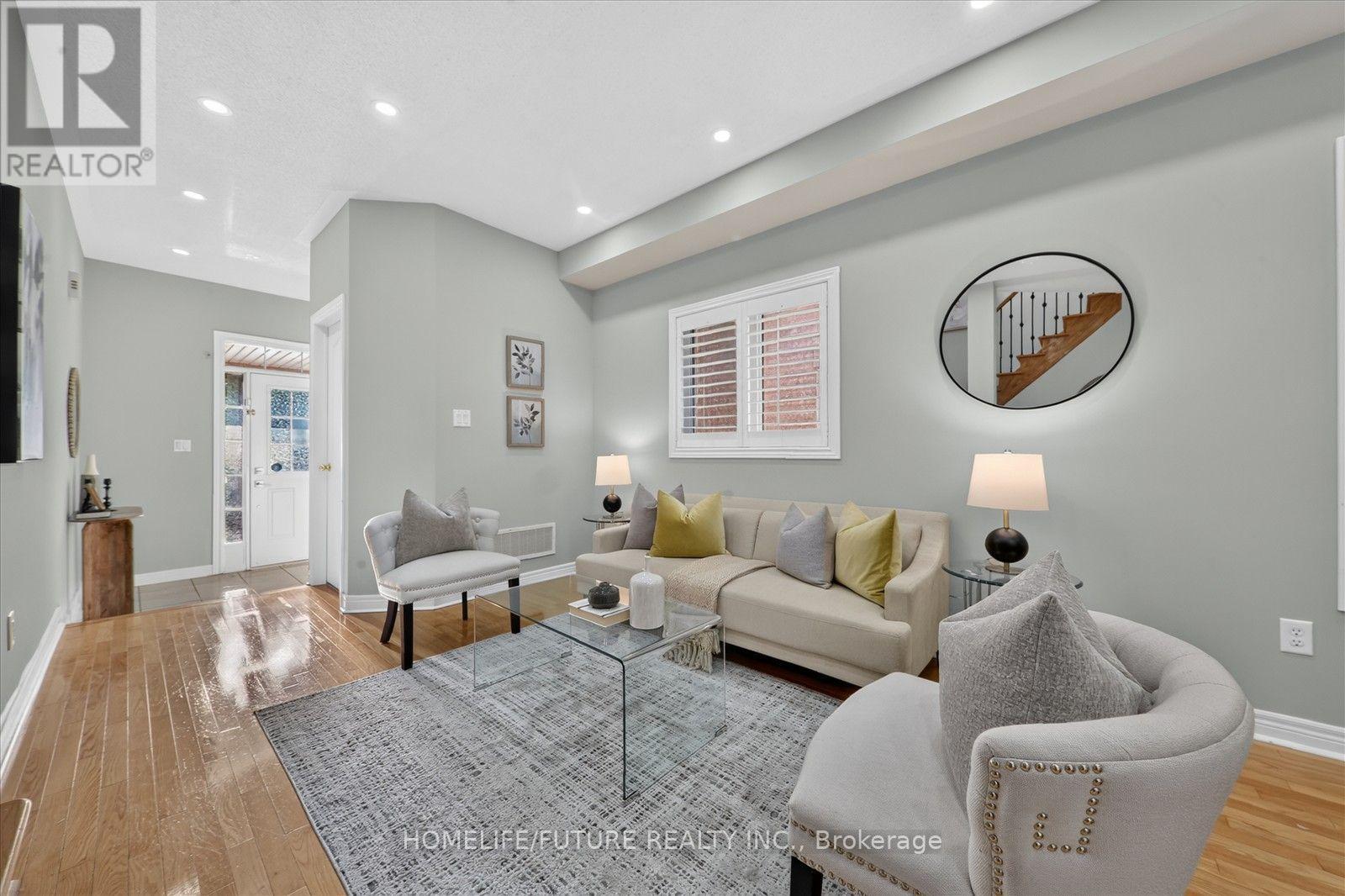 65 Middlecote Drive, Ajax, Ontario  L1T 0A1 - Photo 5 - E13777980