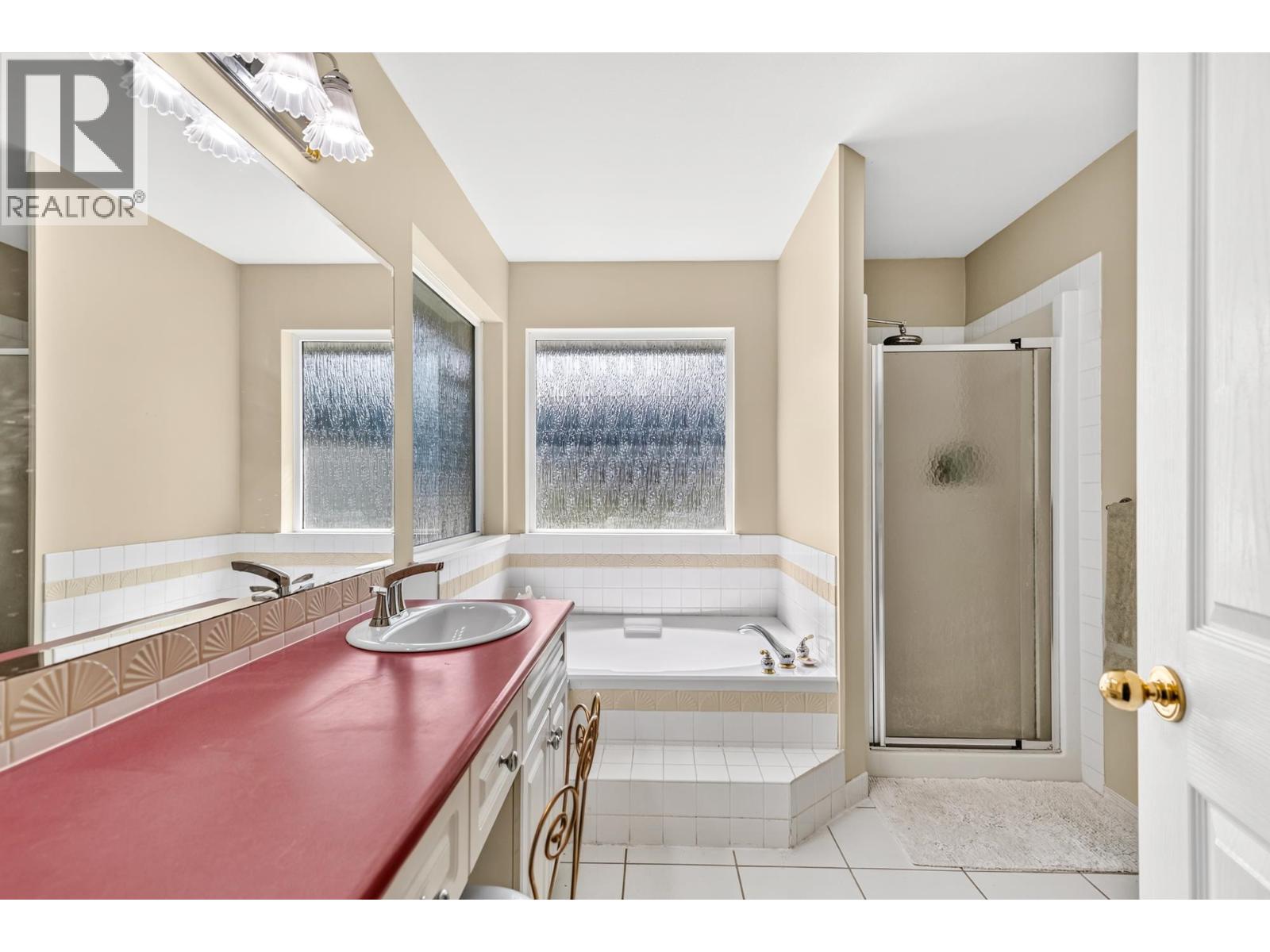 5818 Trail Avenue, Sechelt, British Columbia  V7Z 0L9 - Photo 24 - R3164748