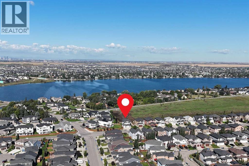 437 Kinniburgh Boulevard, Chestermere, Alberta  T1X 0P4 - Photo 2 - A2343685