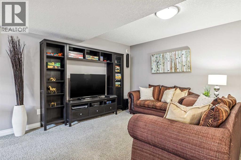 437 Kinniburgh Boulevard, Chestermere, Alberta  T1X 0P4 - Photo 30 - A2343685