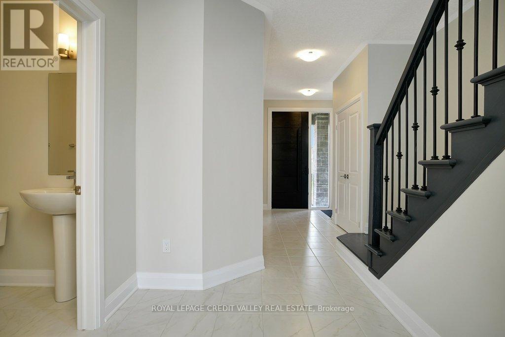 375 Chokecherry Crescent, Waterloo, Ontario  N2V 0H1 - Photo 9 - X13777990