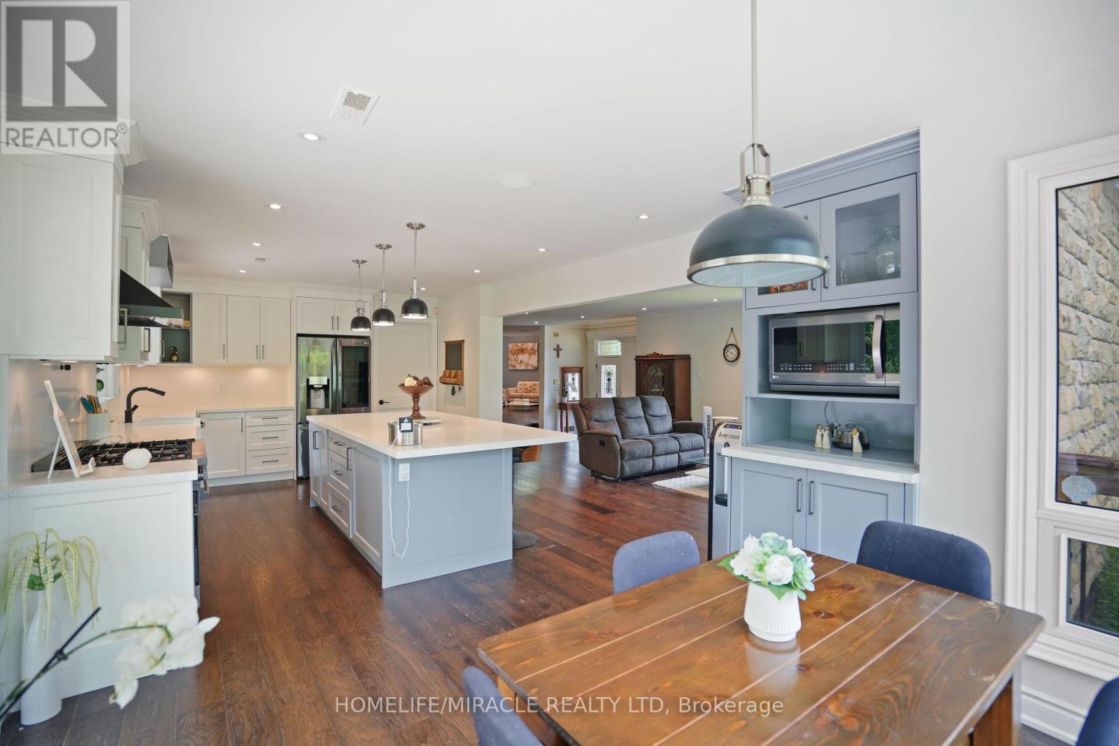 19 Tanglewood Drive, Caledon, Ontario  L7K 0K3 - Photo 13 - W13448626