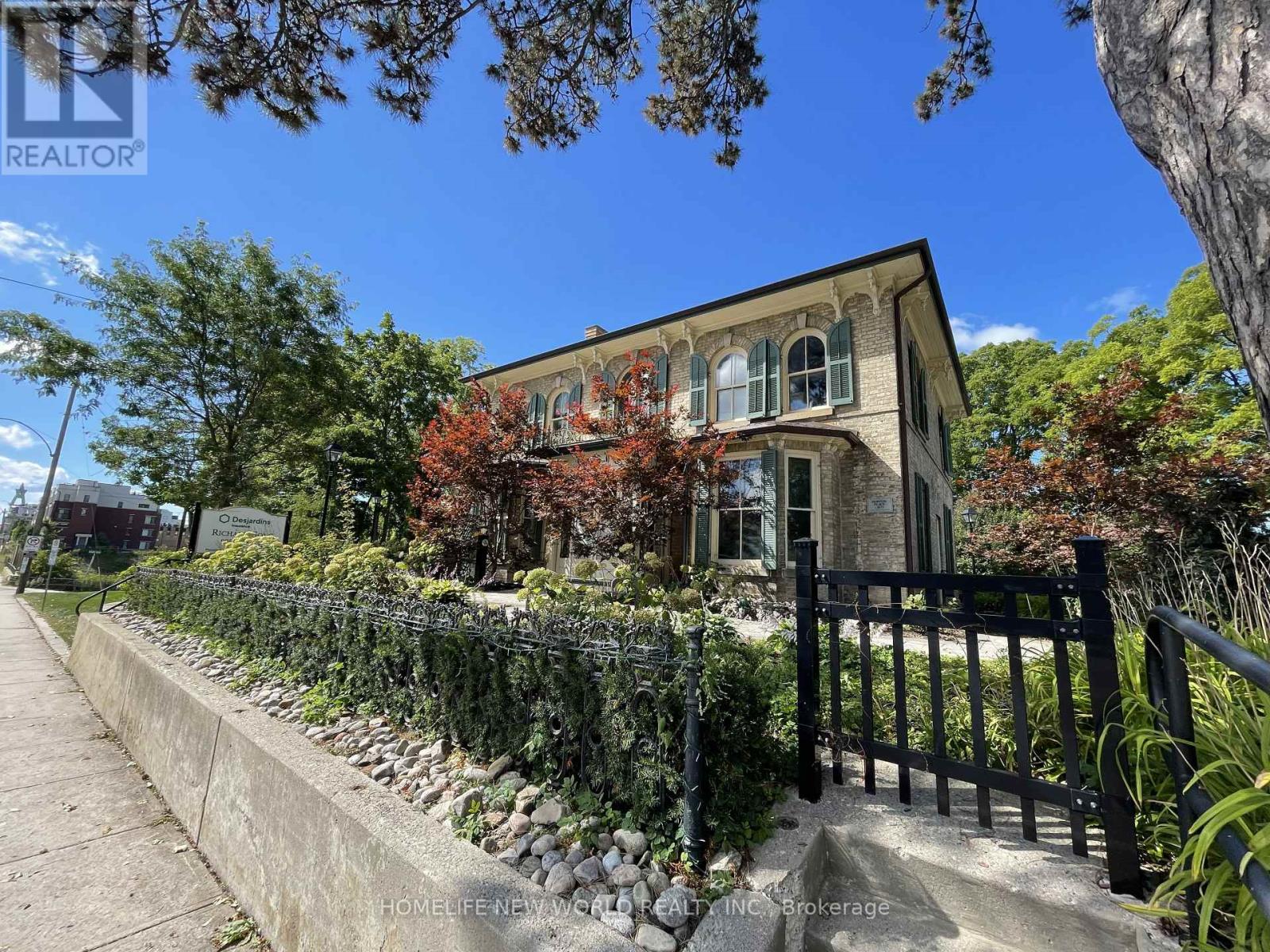 15342 Yonge Street, Aurora, Ontario  L4G 1N8 - Photo 32 - N13757856