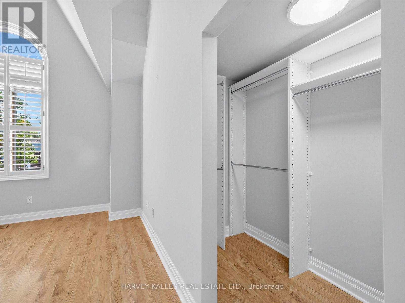 26 Marlborough Avenue, Toronto, Ontario  M5R 1X6 - Photo 18 - C13778004