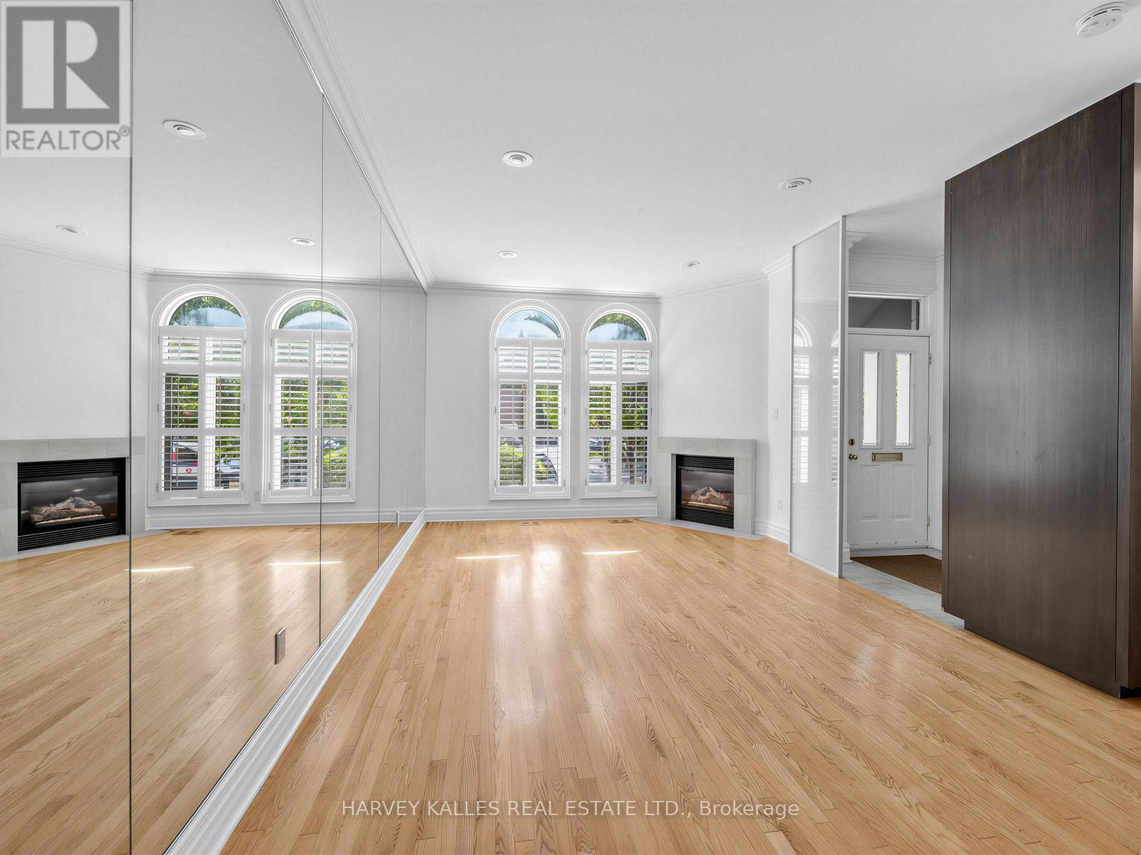 26 Marlborough Avenue, Toronto, Ontario  M5R 1X6 - Photo 6 - C13778004