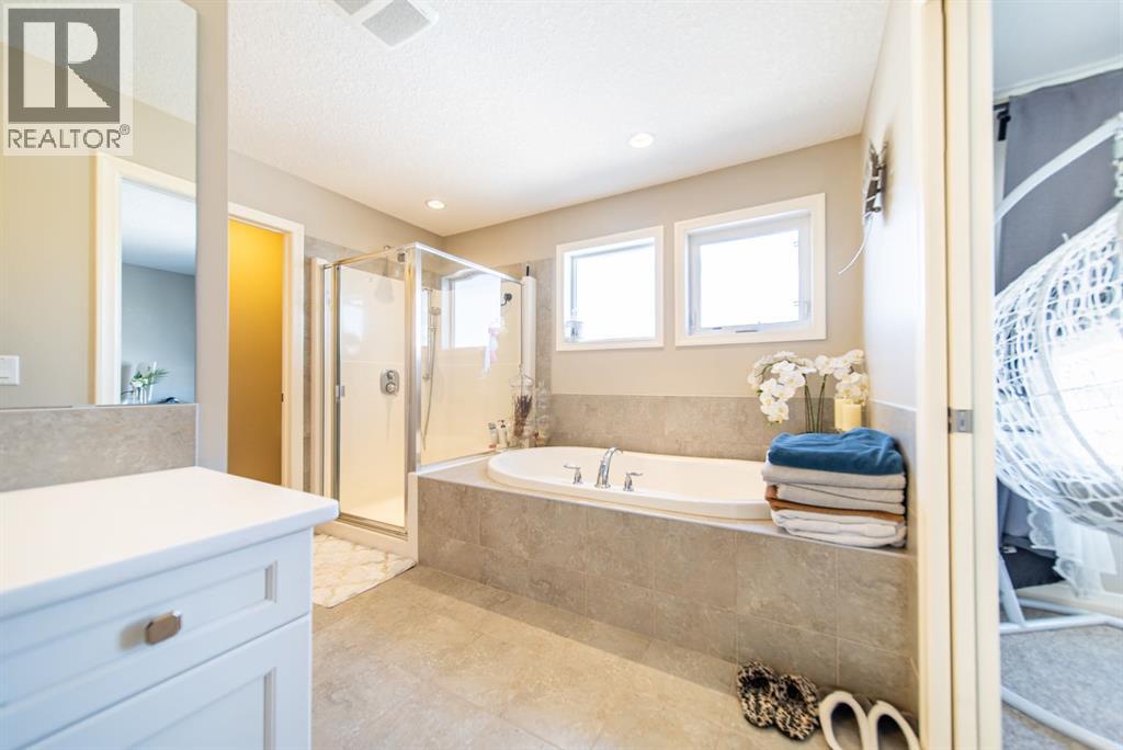 98 Mahogany Passage Se, Calgary, Alberta  T3M 2K4 - Photo 22 - A2337578