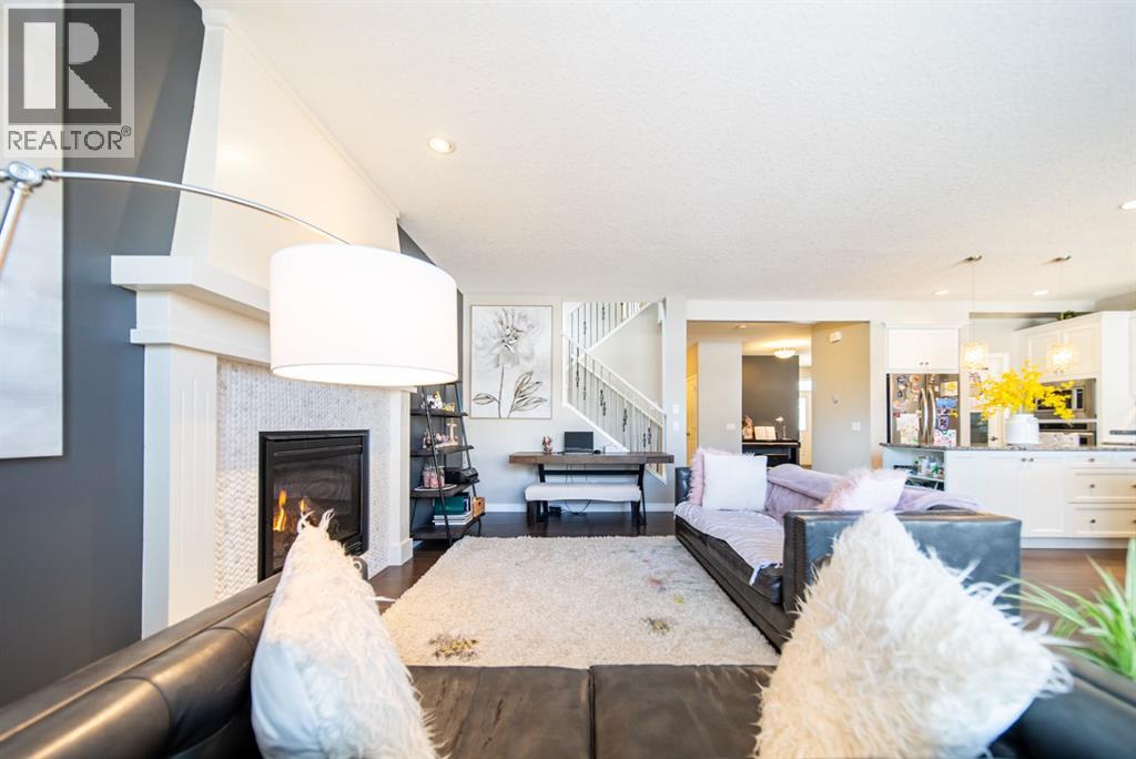 98 Mahogany Passage Se, Calgary, Alberta  T3M 2K4 - Photo 6 - A2337578
