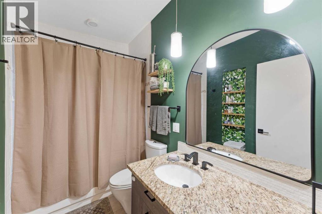 5316 La Salle Crescent Sw, Calgary, Alberta  T3E 5Y5 - Photo 19 - A2343598