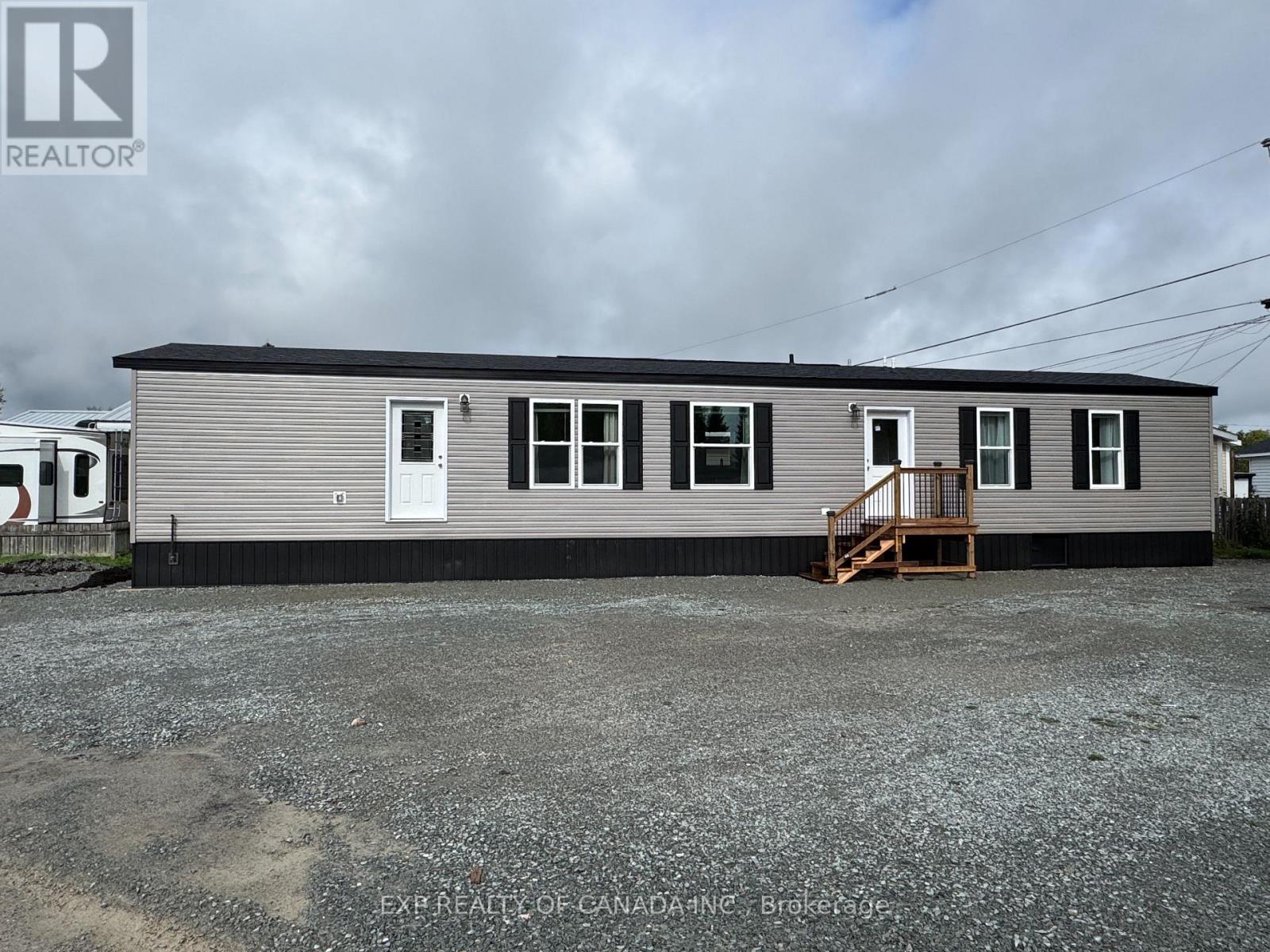 2 bedroom 2 bathroom home on spacious lot.