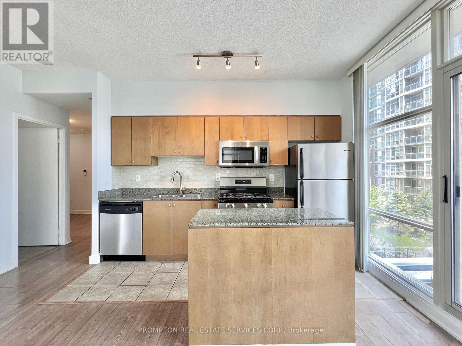 203 - 9 Spadina Avenue, Toronto, Ontario  M5V 3V5 - Photo 14 - C13778040
