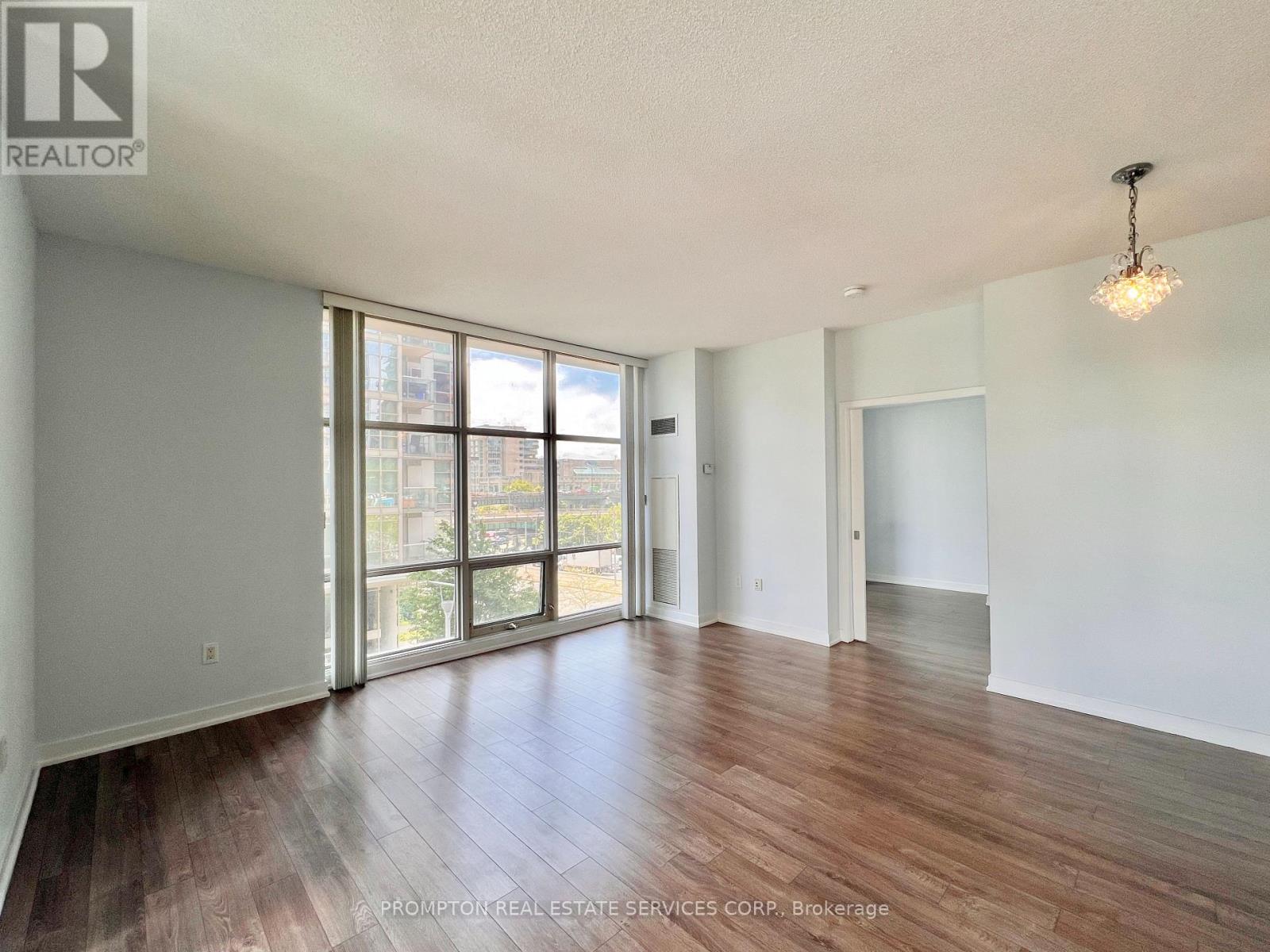 203 - 9 Spadina Avenue, Toronto, Ontario  M5V 3V5 - Photo 4 - C13778040
